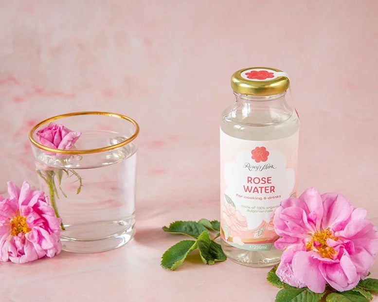 Розова вода за пиене с разреждане и за готвене