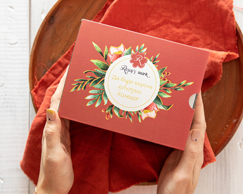 Рози за Коледа – чай и сладко
