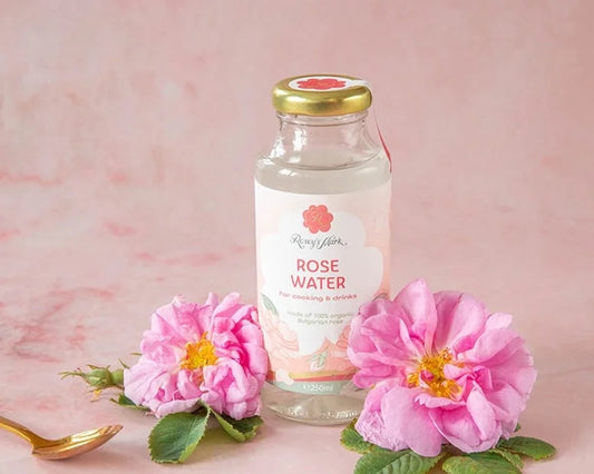 Розова вода за пиене с разреждане и за готвене